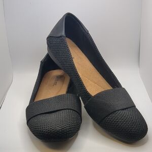 Black Women's Textile Flats Size 9.5